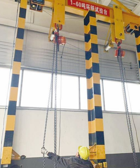 Influence of temperature on electric hoist of group crane