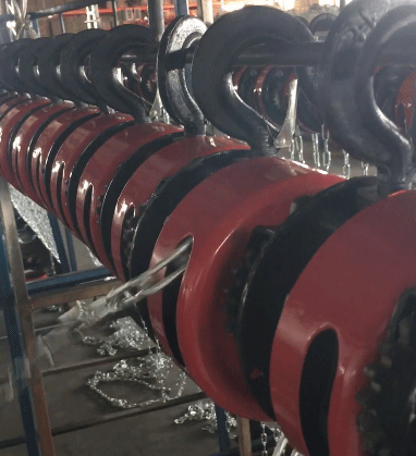 Debugging method of climbing frame electric hoist