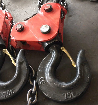 Requirements of climbing frame electric hoist climbing frame